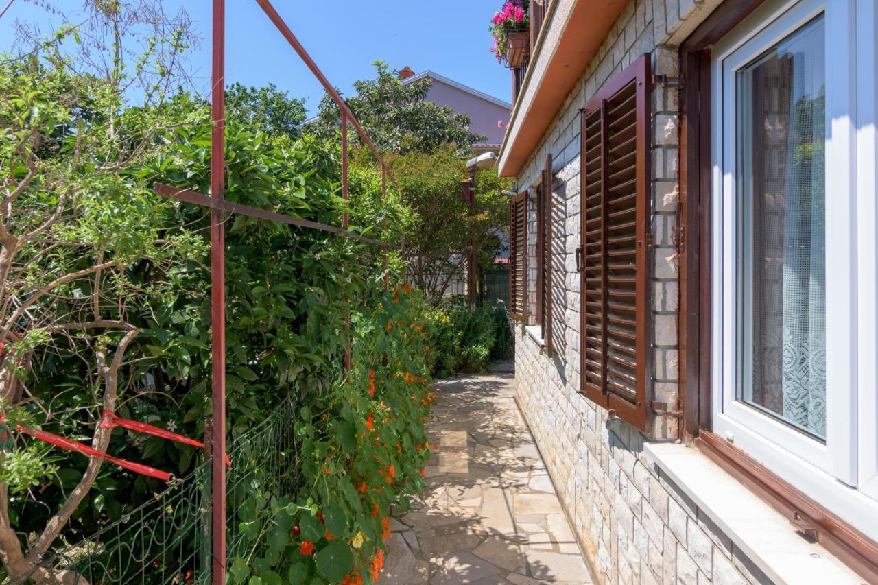 Apartments With A Parking Space Pula - 16053 Εξωτερικό φωτογραφία