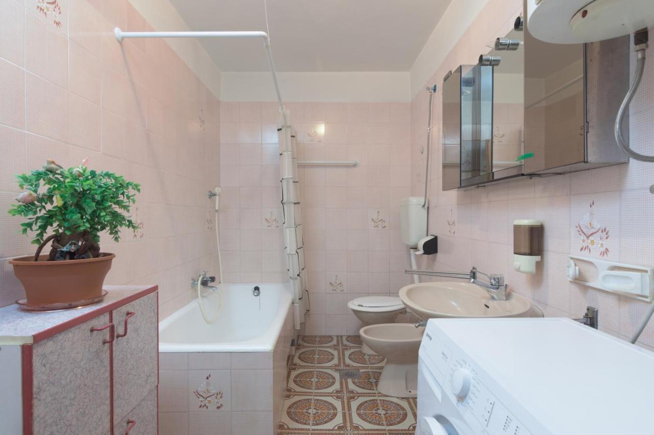 Apartments With A Parking Space Pula - 16053 Εξωτερικό φωτογραφία